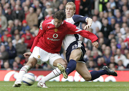 对足球场地 对足球场地